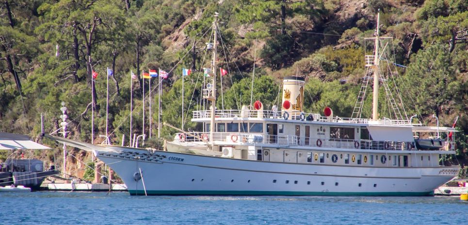 Cigdem Charter Yacht