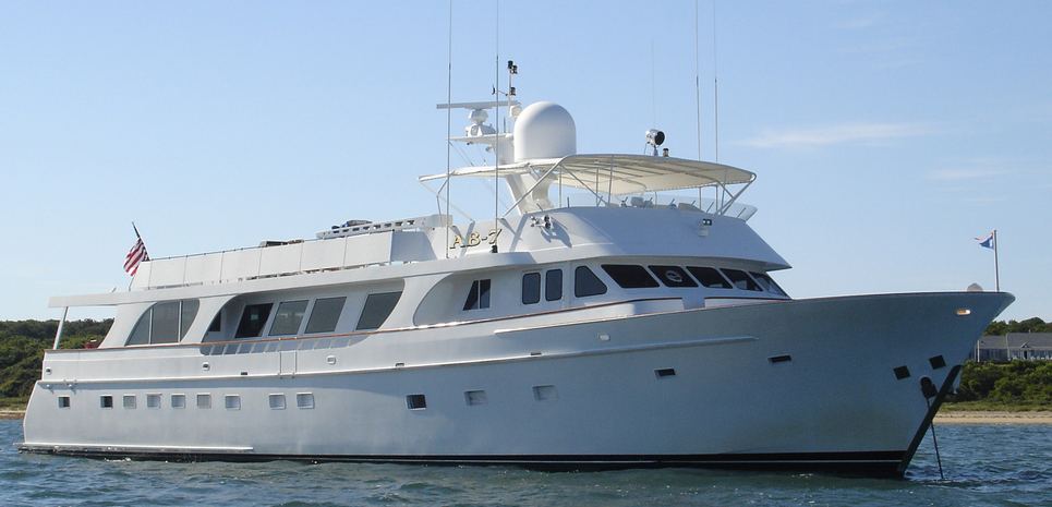 Clarissa Charter Yacht