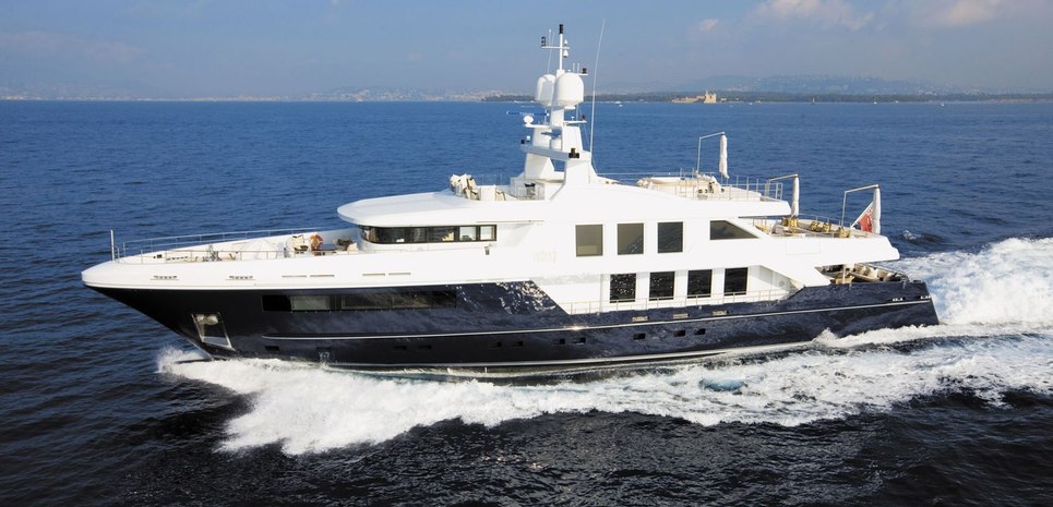 Clicia Charter Yacht