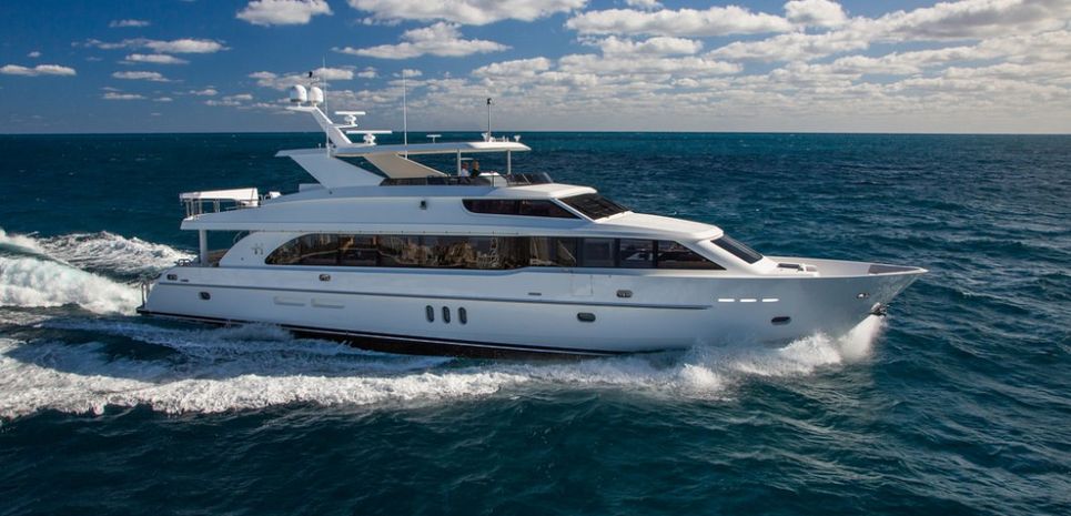 Cutting Edge Charter Yacht