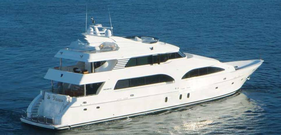 D-Fence Charter Yacht