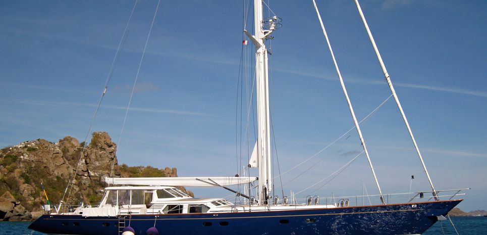 Dance Smartly Charter Yacht