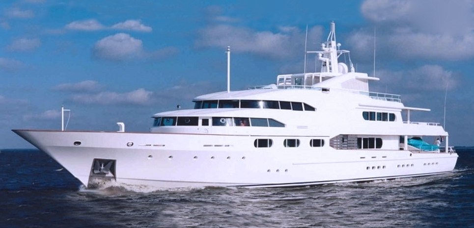 Dancing Hare Charter Yacht