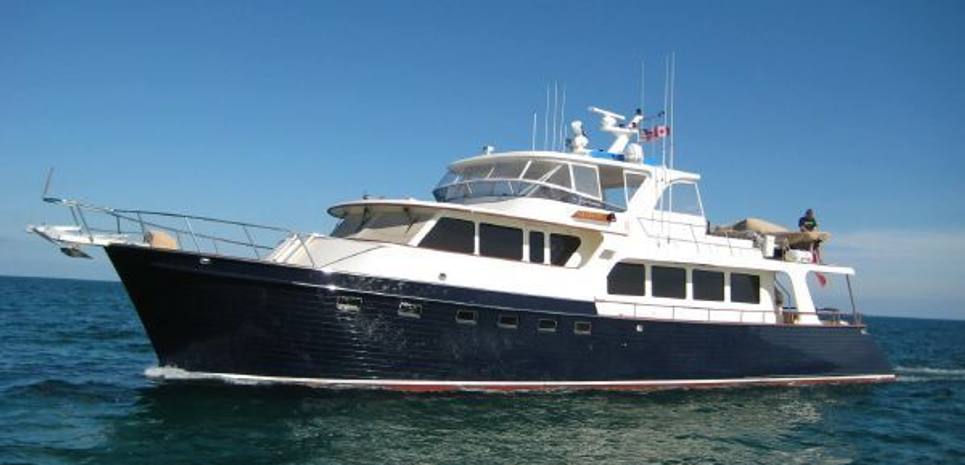 Dawn Charter Yacht