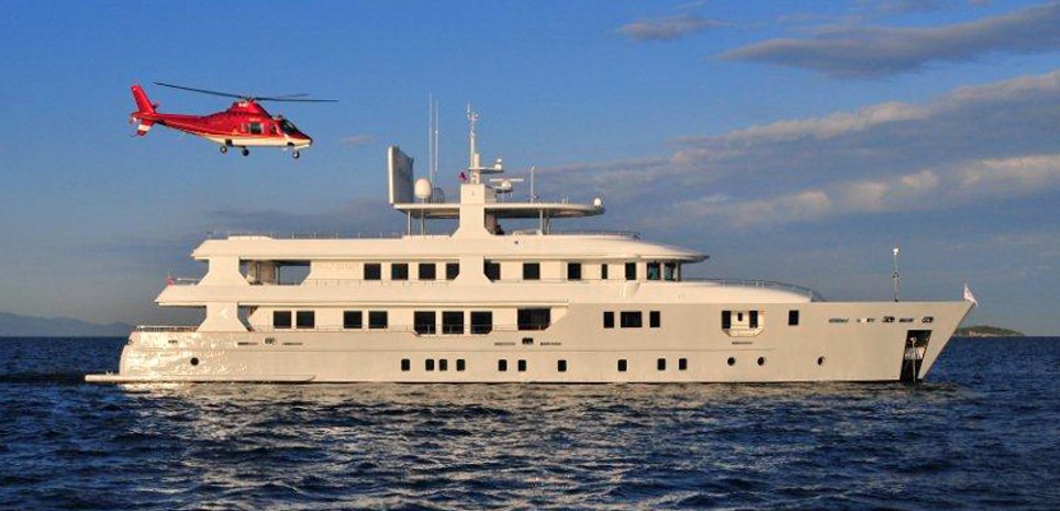 Deep Story Charter Yacht