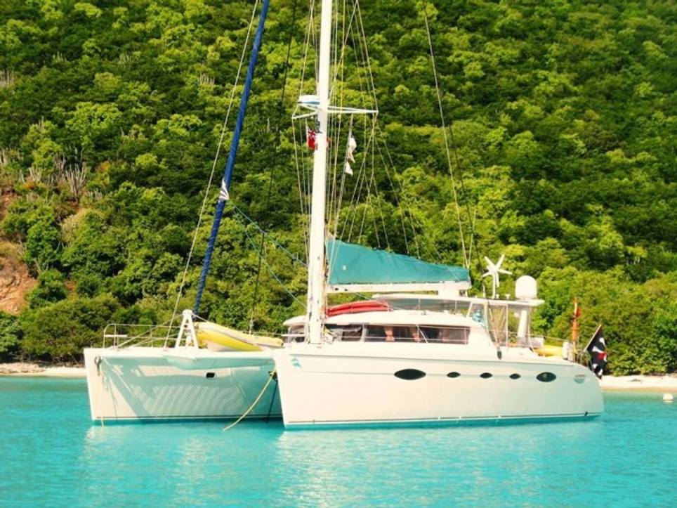 Delphine Charter Yacht