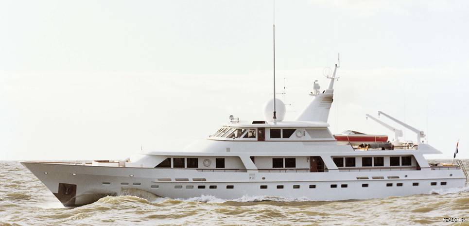Dhafir Charter Yacht