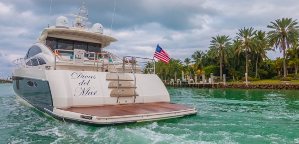 Divas Del Mar Charter Yacht