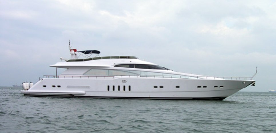 Dodo I Charter Yacht