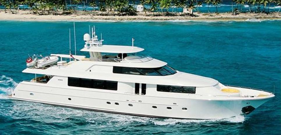 Dolce Charter Yacht