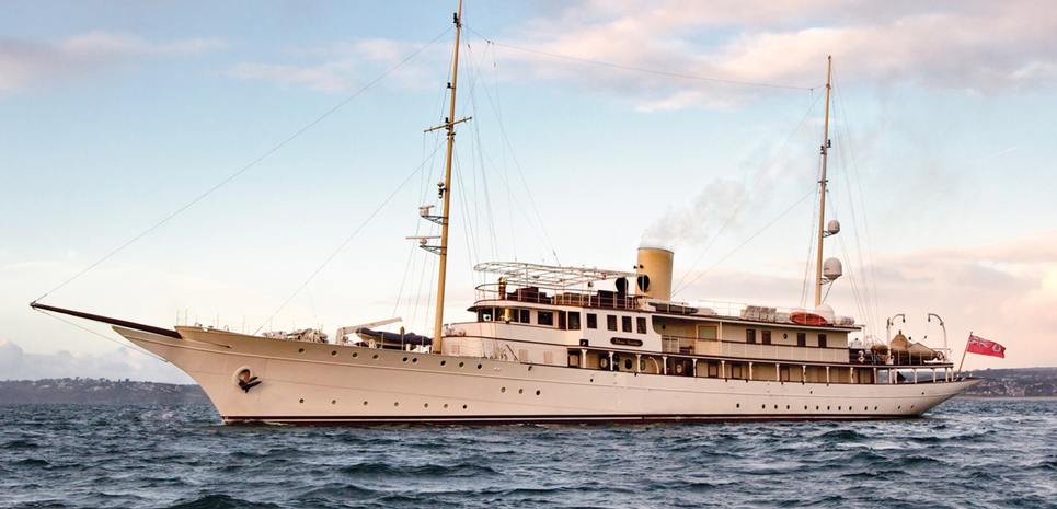 Dona Amélia Charter Yacht