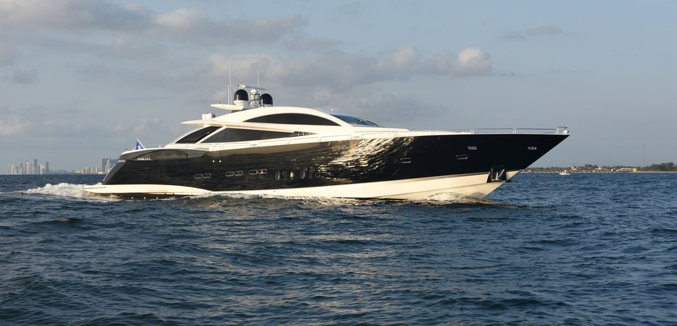 Double D Charter Yacht
