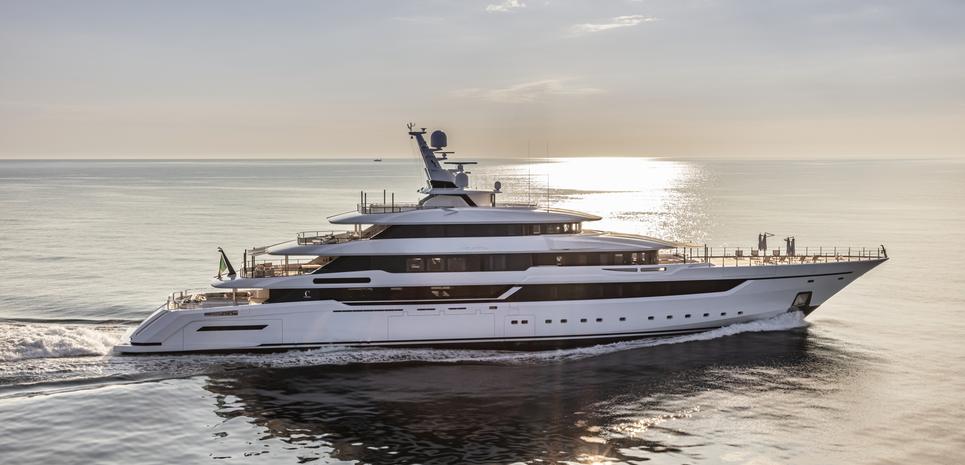 Dragon Charter Yacht