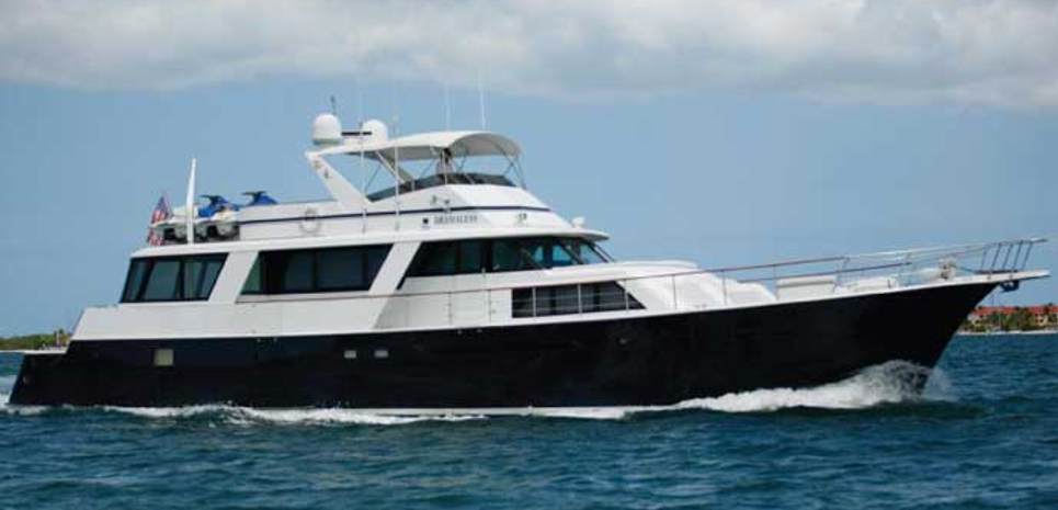 Dramaless Charter Yacht