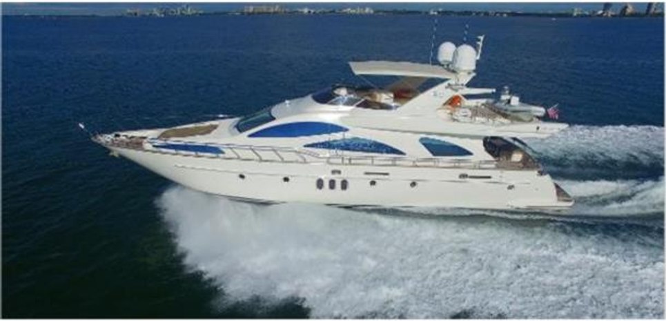 Dreamer Charter Yacht