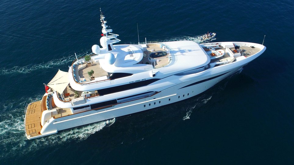 Dusur Charter Yacht
