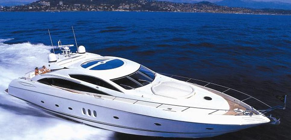 Easy Charter Yacht