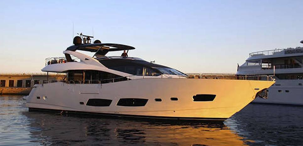 Eck Charter Yacht