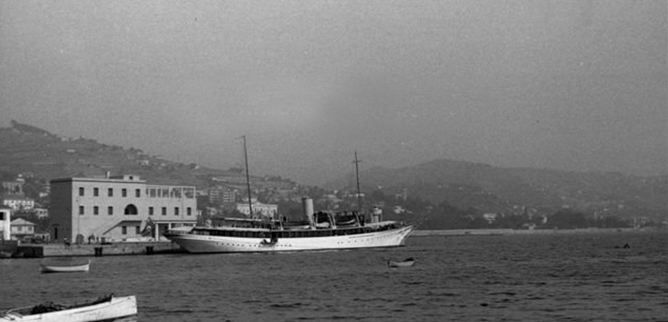 El Quosseir Charter Yacht