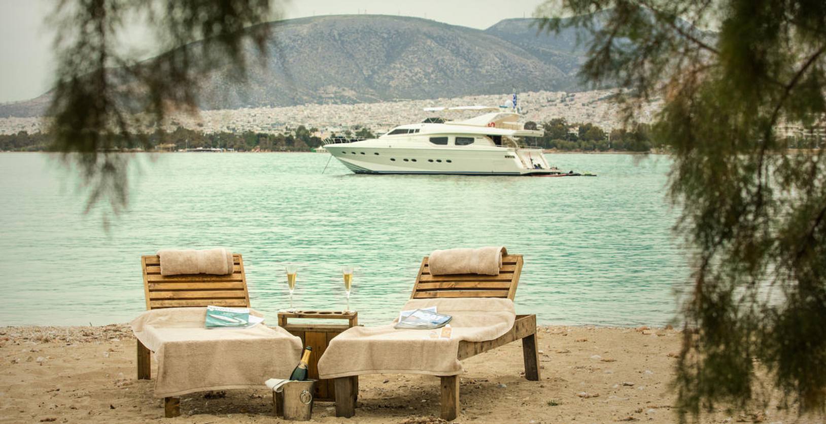 Emsaffa Charter Yacht