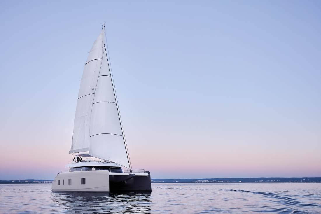 Endless Horizon Charter Yacht