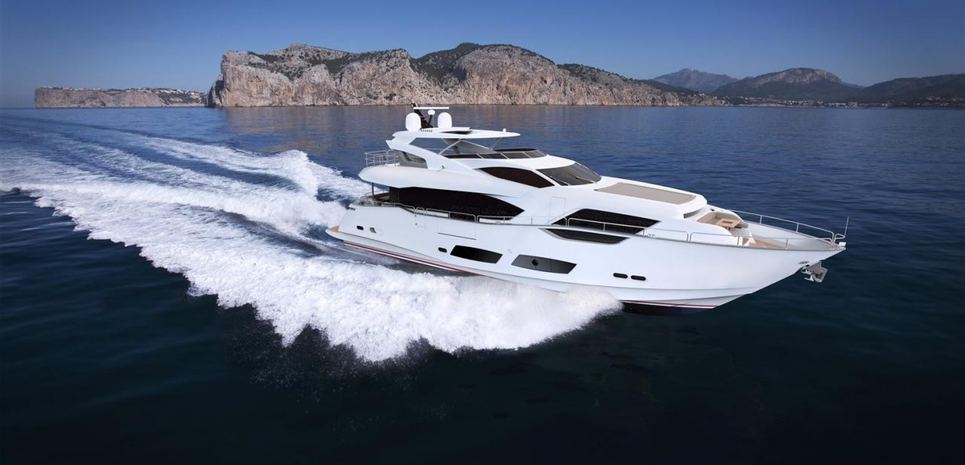 Energetic Charter Yacht