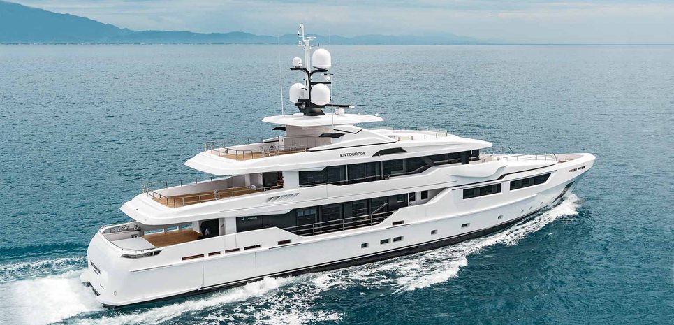 Entourage Charter Yacht