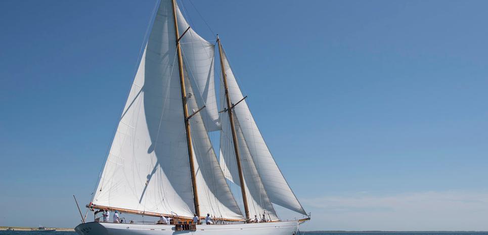 Eros Charter Yacht