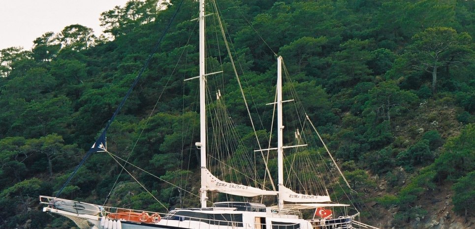 Esma Sultan II Charter Yacht