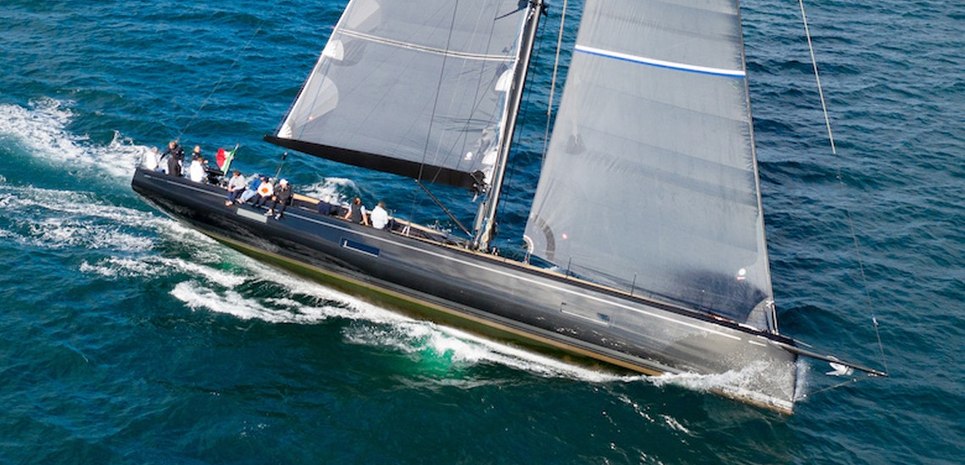 Essentia Charter Yacht