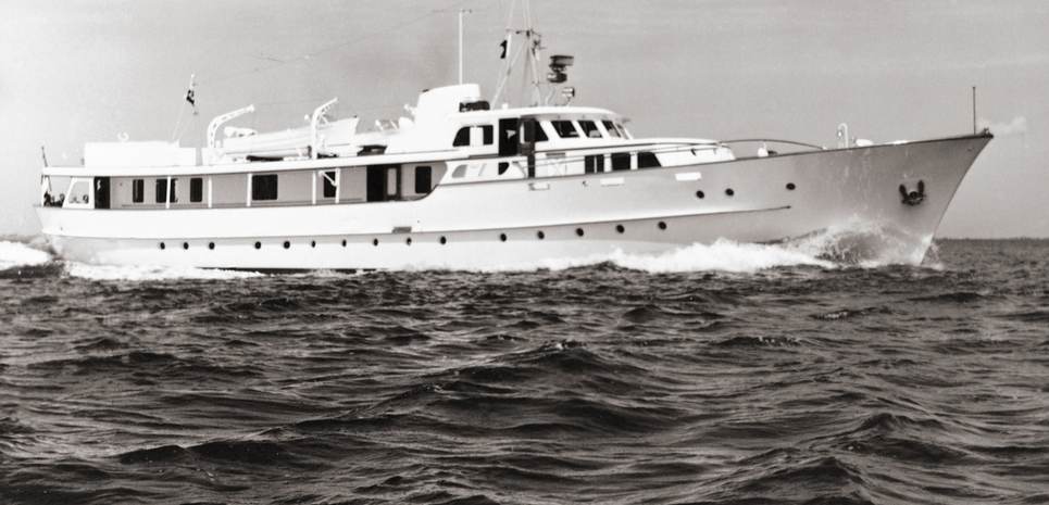 Eutopia Charter Yacht