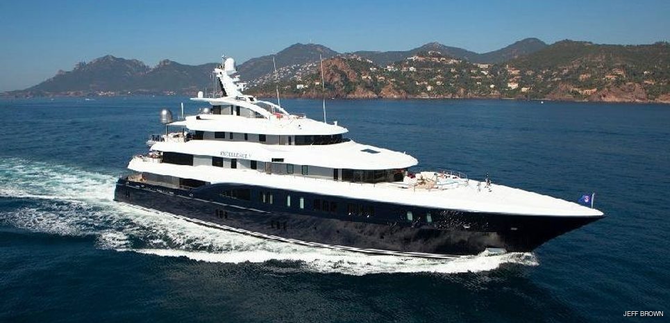 Excellence V Charter Yacht
