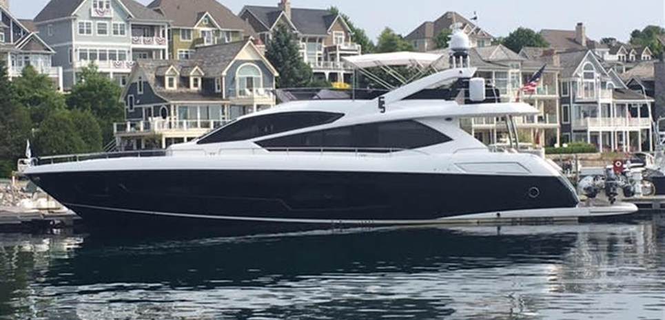 F5 Charter Yacht