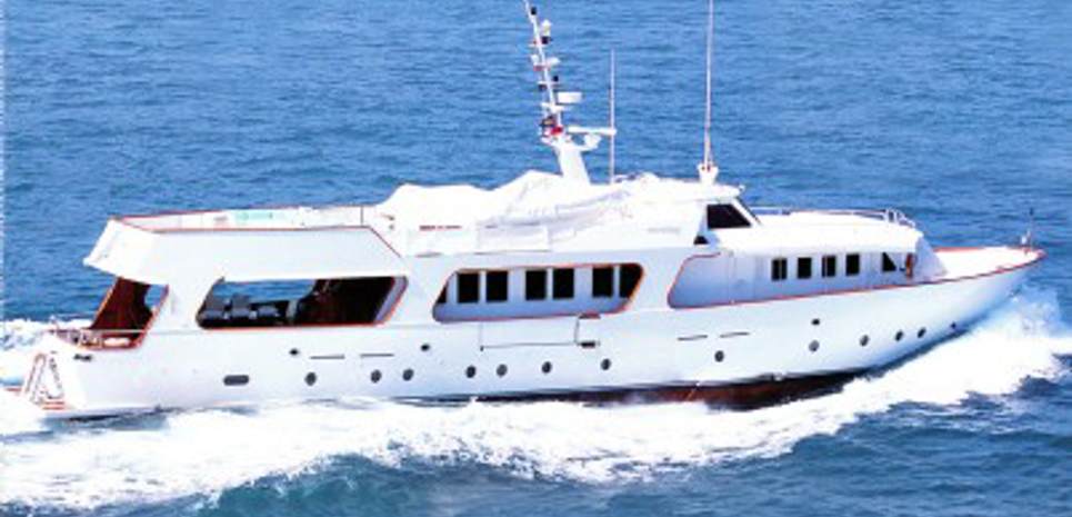 Fantastique Charter Yacht