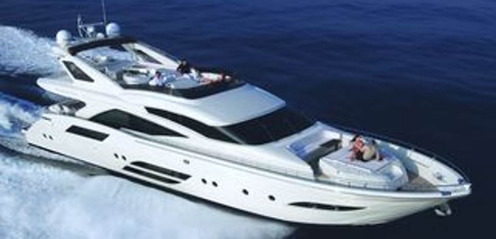 Fashion Style Charter Yacht