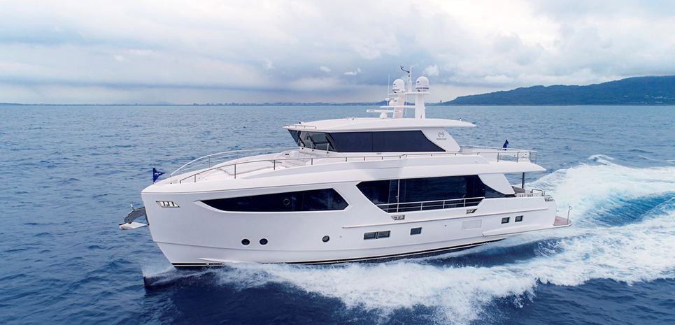 FD80/03 Skyline Charter Yacht