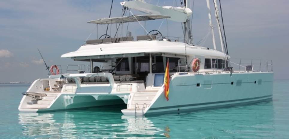 Firefly Charter Yacht