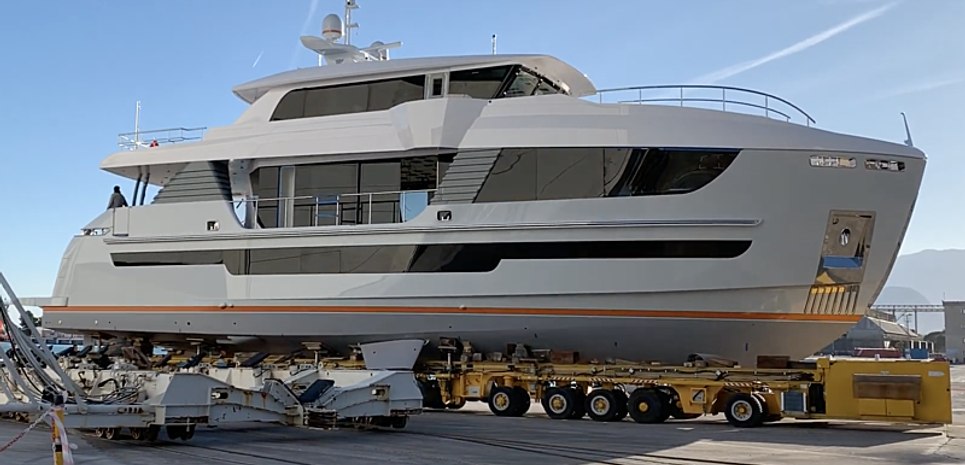 G-G Charter Yacht