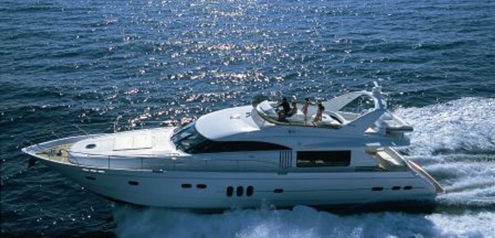 Gilliana Charter Yacht