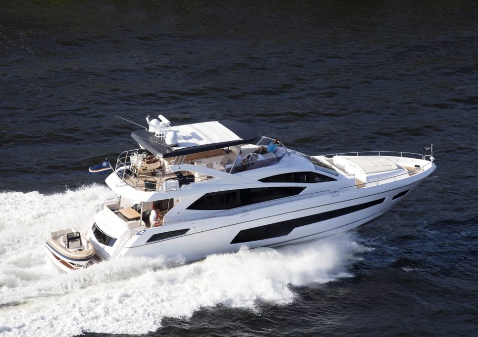 Glasax Charter Yacht
