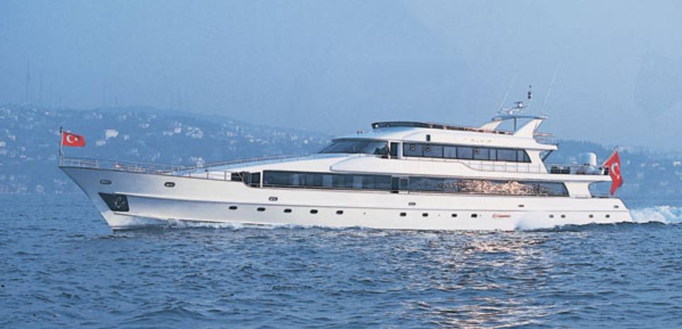 Golden Head Charter Yacht