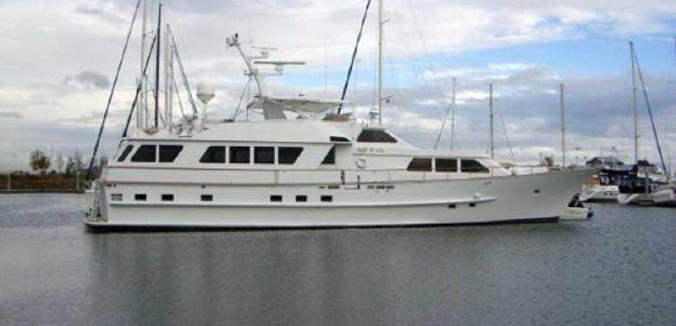 Golden Rose Charter Yacht
