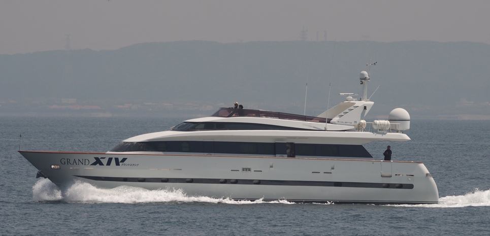 Grand XIV Charter Yacht