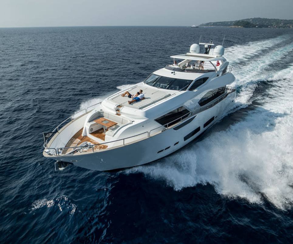 Halwa Charter Yacht