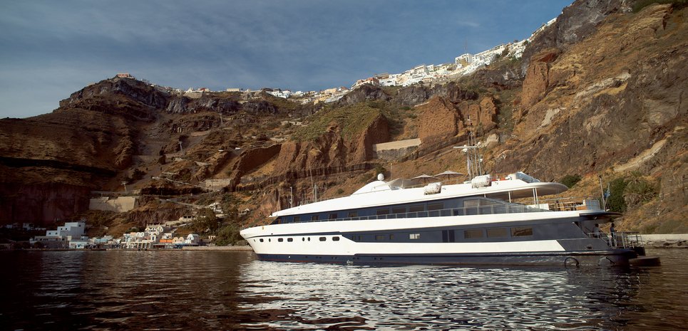 Harmony G Charter Yacht