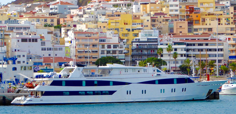 Harmony V Charter Yacht