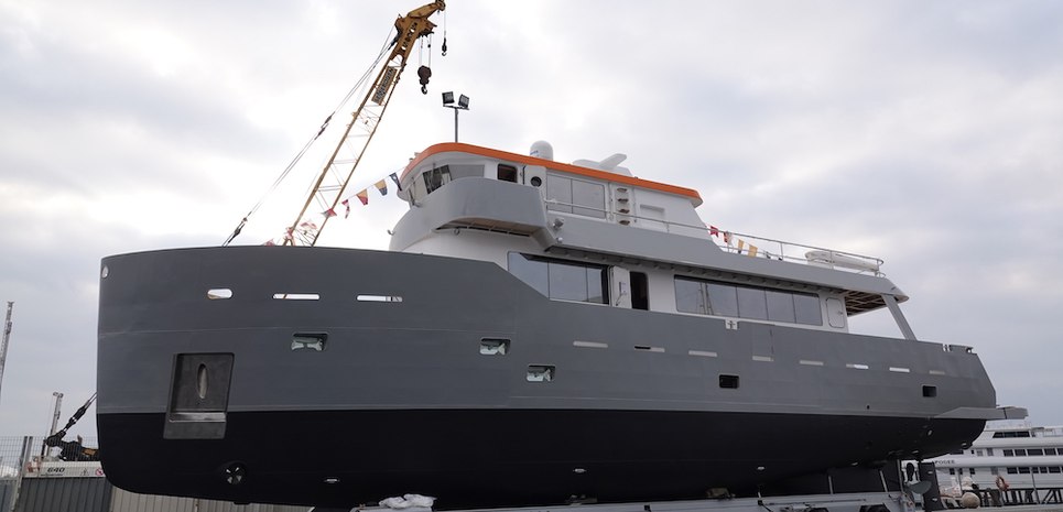 Heidi Cube Charter Yacht