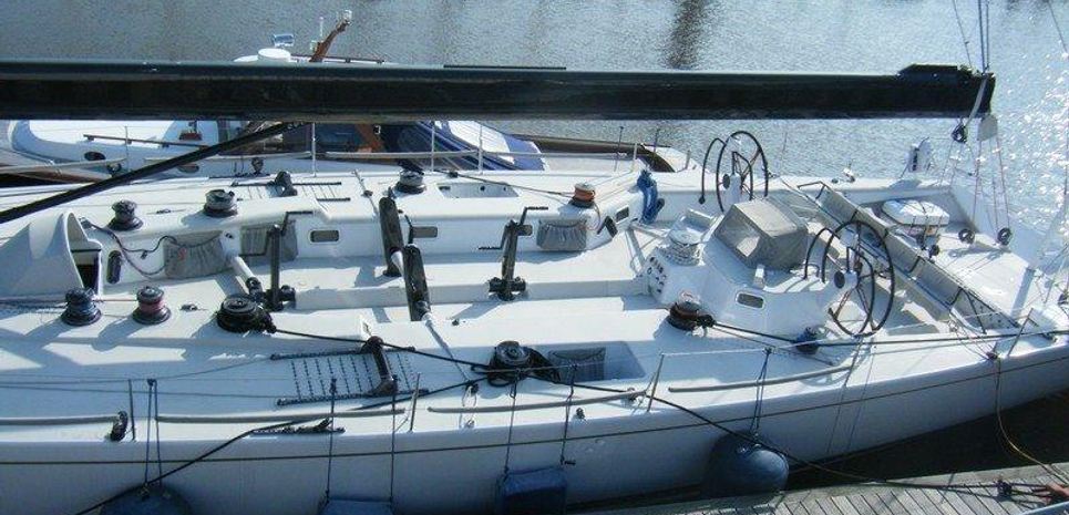 Hexe Charter Yacht