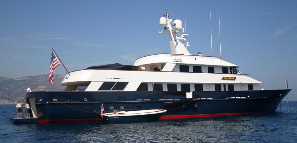 who owns the hilarium yacht