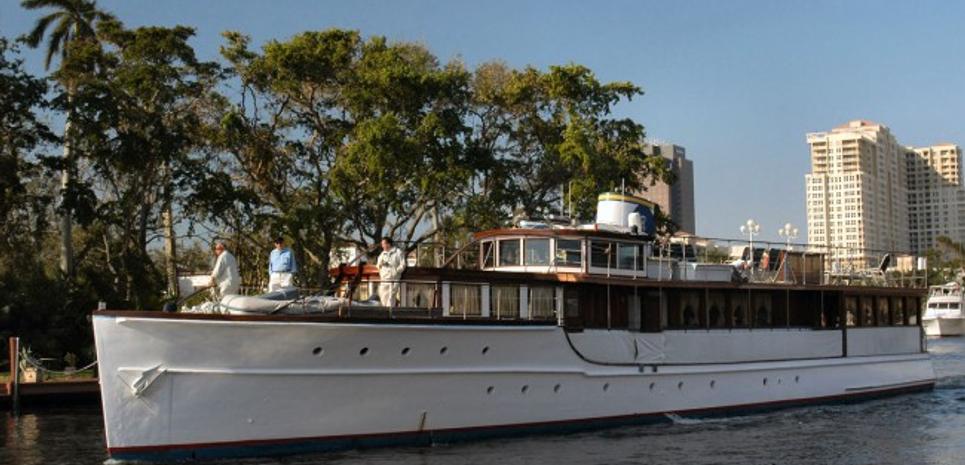 Honey Fitz Charter Yacht